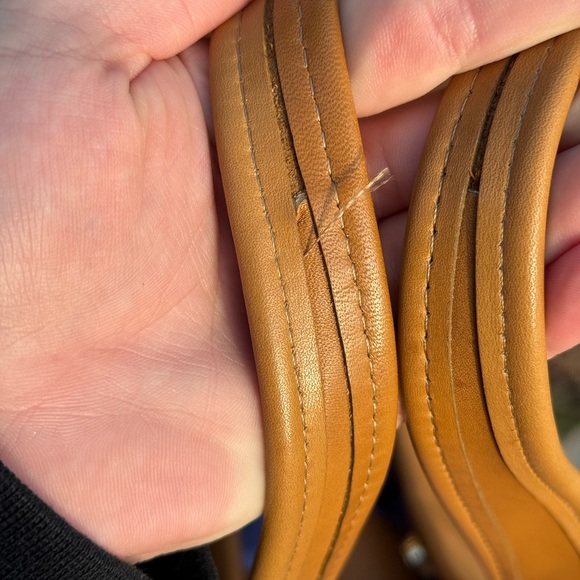 Rare Vintage Coach Ergo Shopper Shoulder Bag 9035 in “Toffee” Tan Leather - Picture 12 of 15